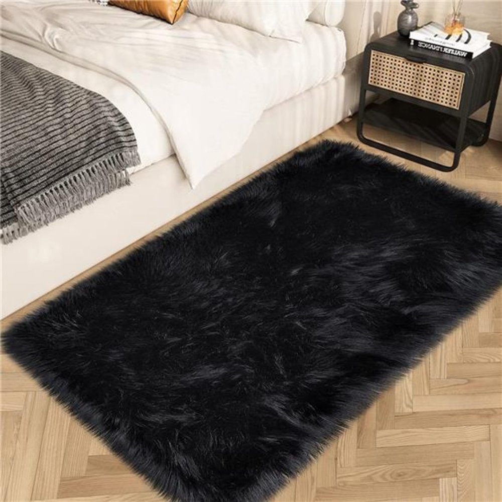 Soft Fluffy Area Rug Faux Fur Rug 3 x 5 Washable Rug Black Fuzzy Shaggy Rugs